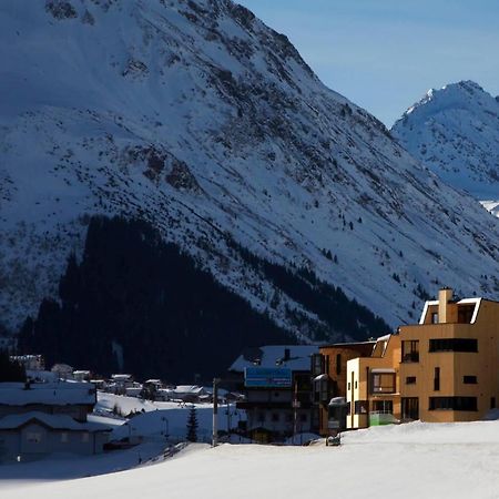 Rifugio Galtuer - Die 2 Ferienhaeuser Luaran gambar